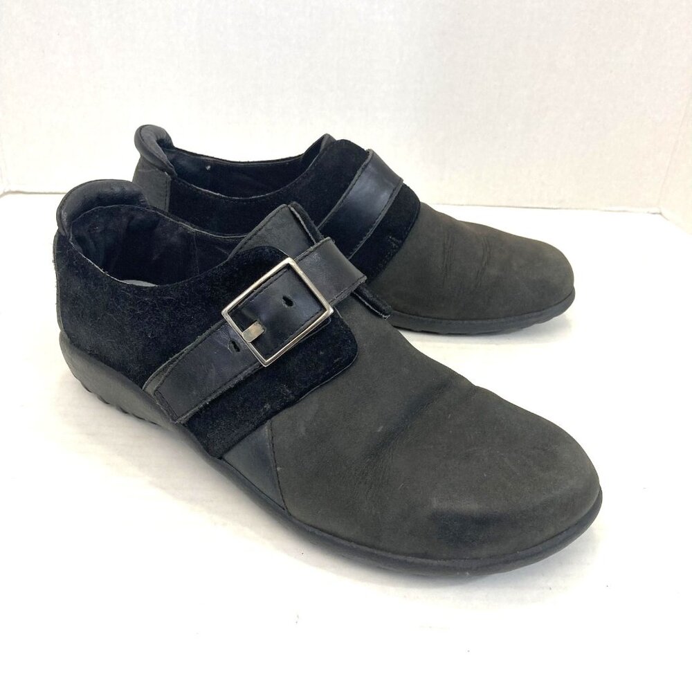 NAOT Suede Leather Shoes Womens‎ Size 8 EU 39 Black Buckle Mary Jane Flat 240004